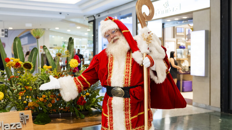 Renas, orquestra e magia: Plaza Niterói dá início ao Natal neste domingo, 16, com a chegada do Papai Noel