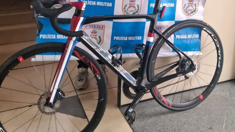Polícia Militar prende homem acusado de furtar bicicleta em camboinhas, Niteroi