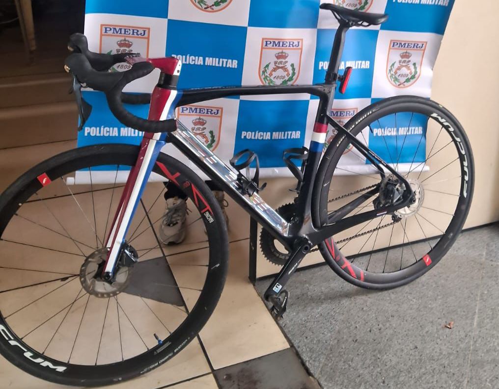 Polícia Militar prende homem acusado de furtar bicicleta em camboinhas, Niteroi