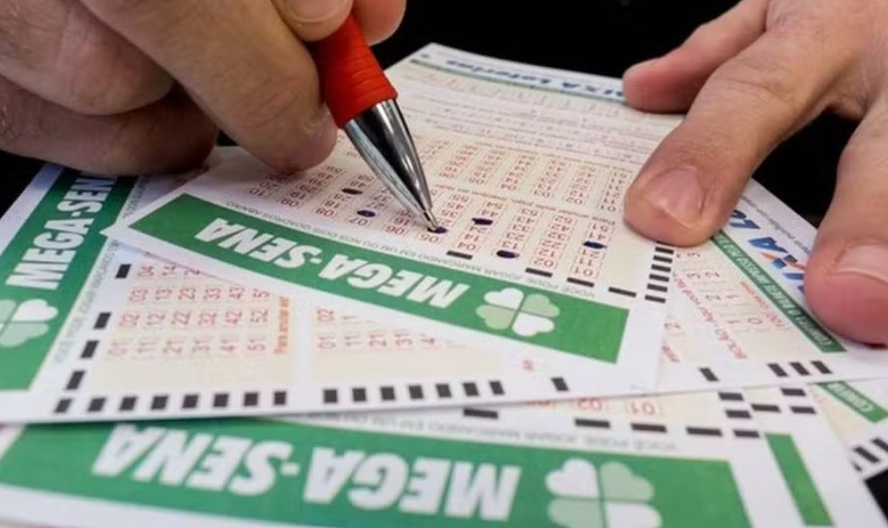 Mega-Sena sorteia prêmio estimado em R$ 100 milhões nesta sexta-feira