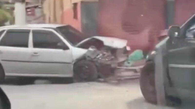 GRAVE ACIDENTE DEIXA TRÊS FERIDOS NO BARRETO, EM NITERÓI