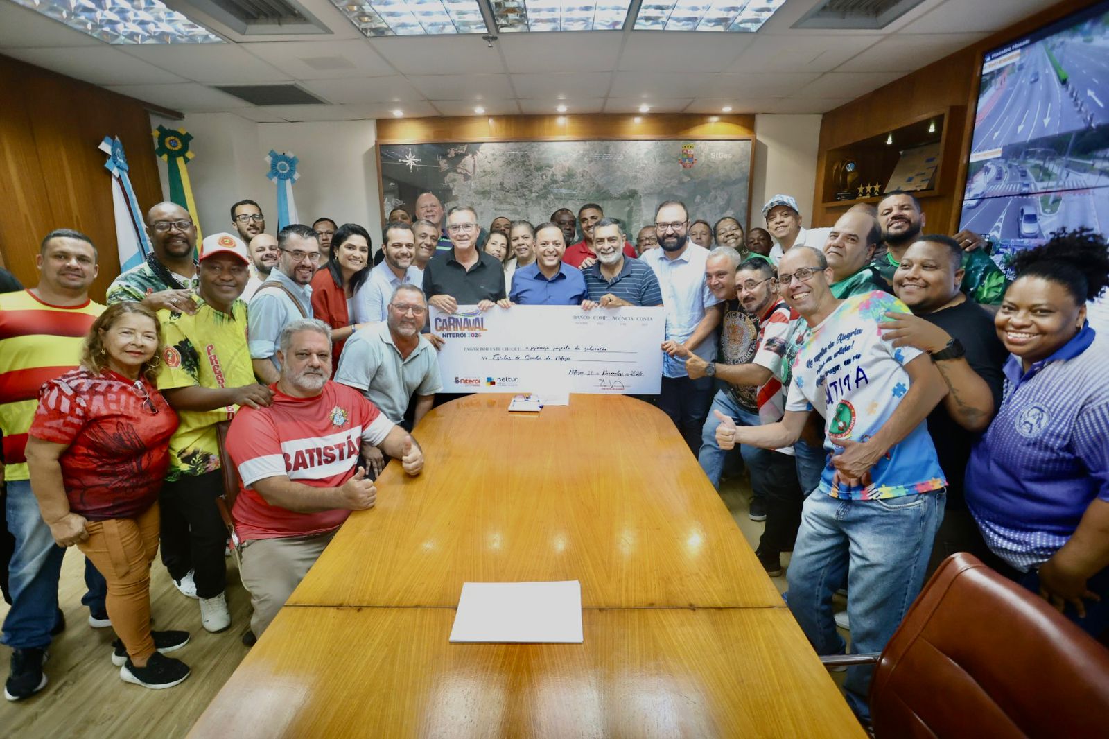 Prefeitura de Niterói anuncia datas de pagamento da subvenção às escolas de samba