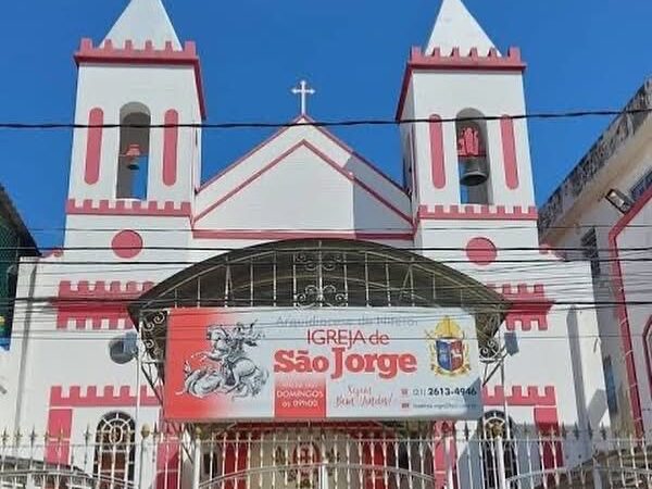 Capela de São Jorge é furtada durante a madrugada no Centro de Niterói