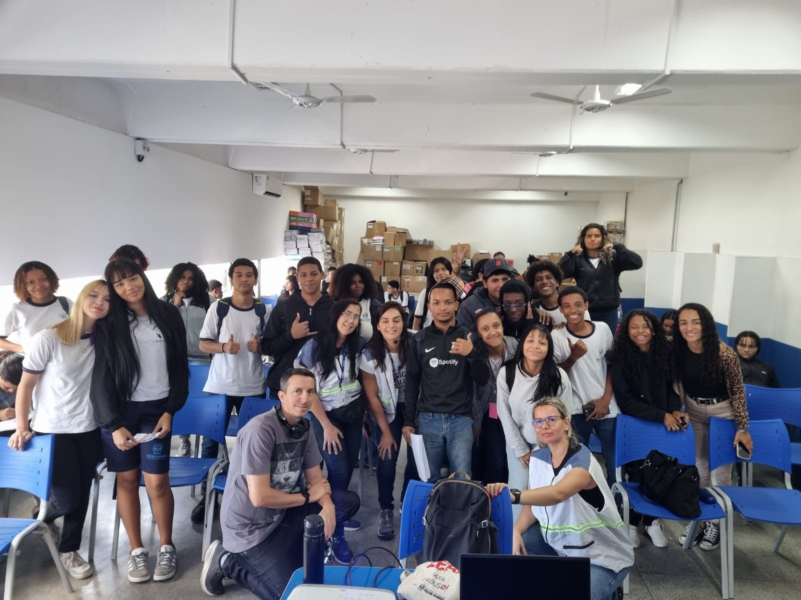 Secretaria de Políticas sobre Álcool e Drogas realiza palestra em escola no Laranjal