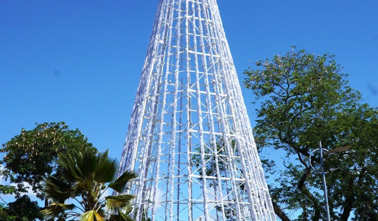 São Gonçalo se prepara para uma noite mágica com a inauguração da Árvore de Natal na Trindade