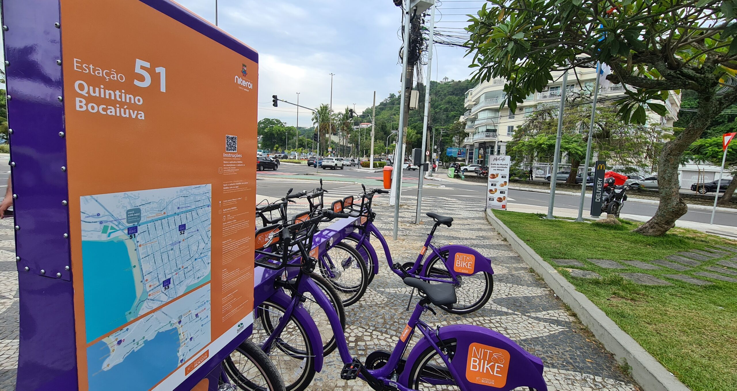 Praia de São Francisco ganha estação de NitBike