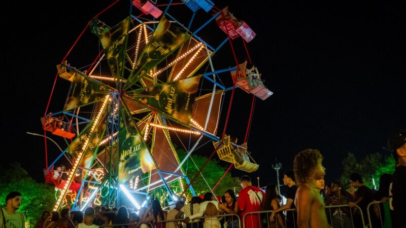 Abertura do Natal Ita Luz emociona Itaboraí e ilumina a principal praça da cidade