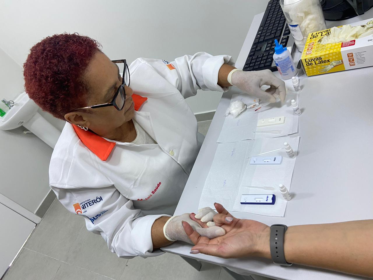 Dezembro Vermelho: Prefeitura de Niterói na luta contra o HIV