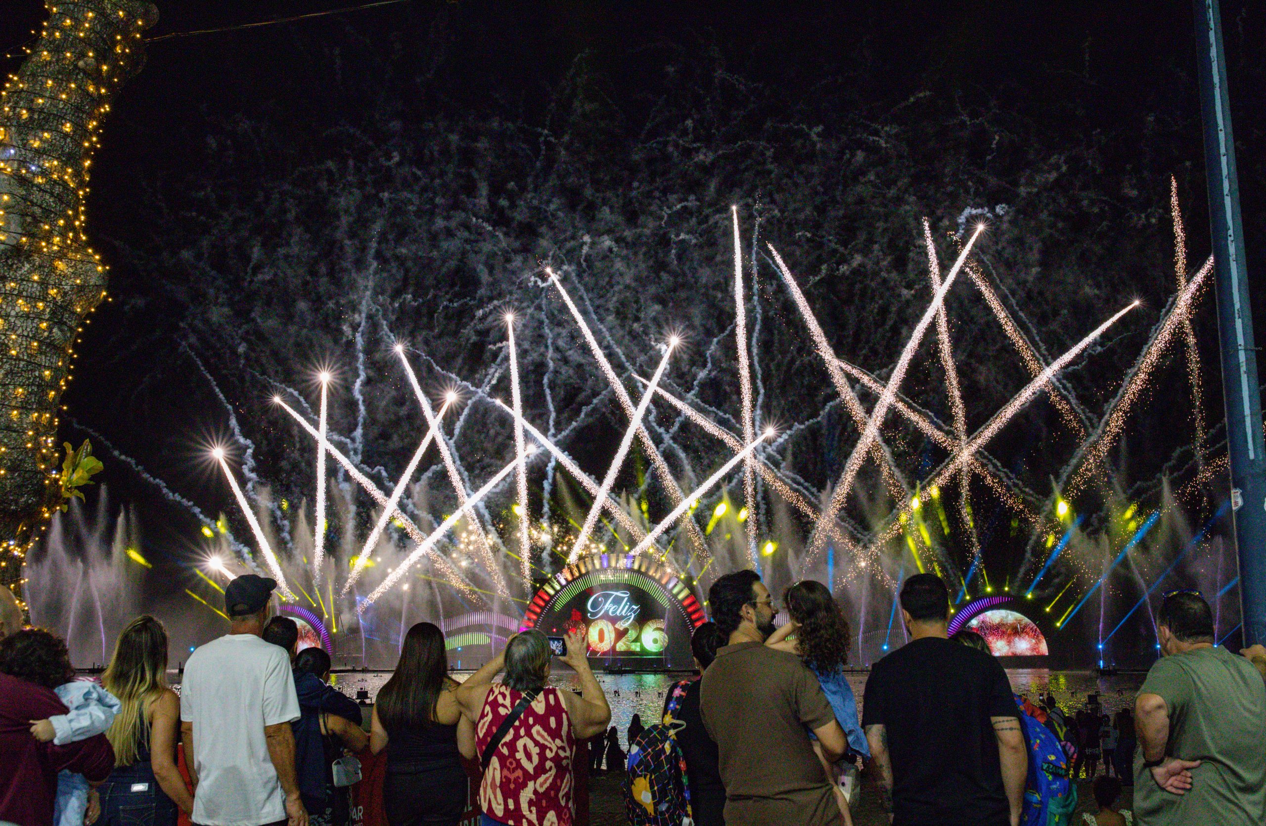 Réveillon em Maricá terá exibição especial do espetáculo das Águas Dançantes em Araçatiba