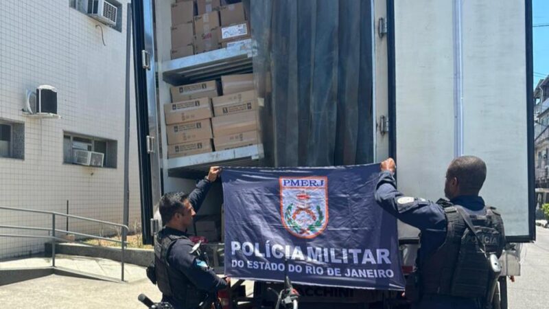 Primeiro Batalhão de São Gonçalo recupera carga roubada e prende três homens