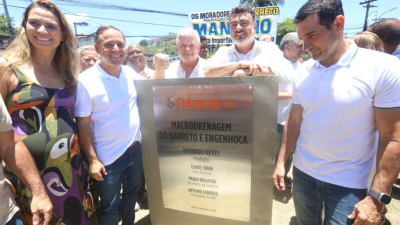 Prefeito Rodrigo Neves entrega obras de macrodrenagem nos bairros do Barreto e da Engenhoca, na Zona Norte