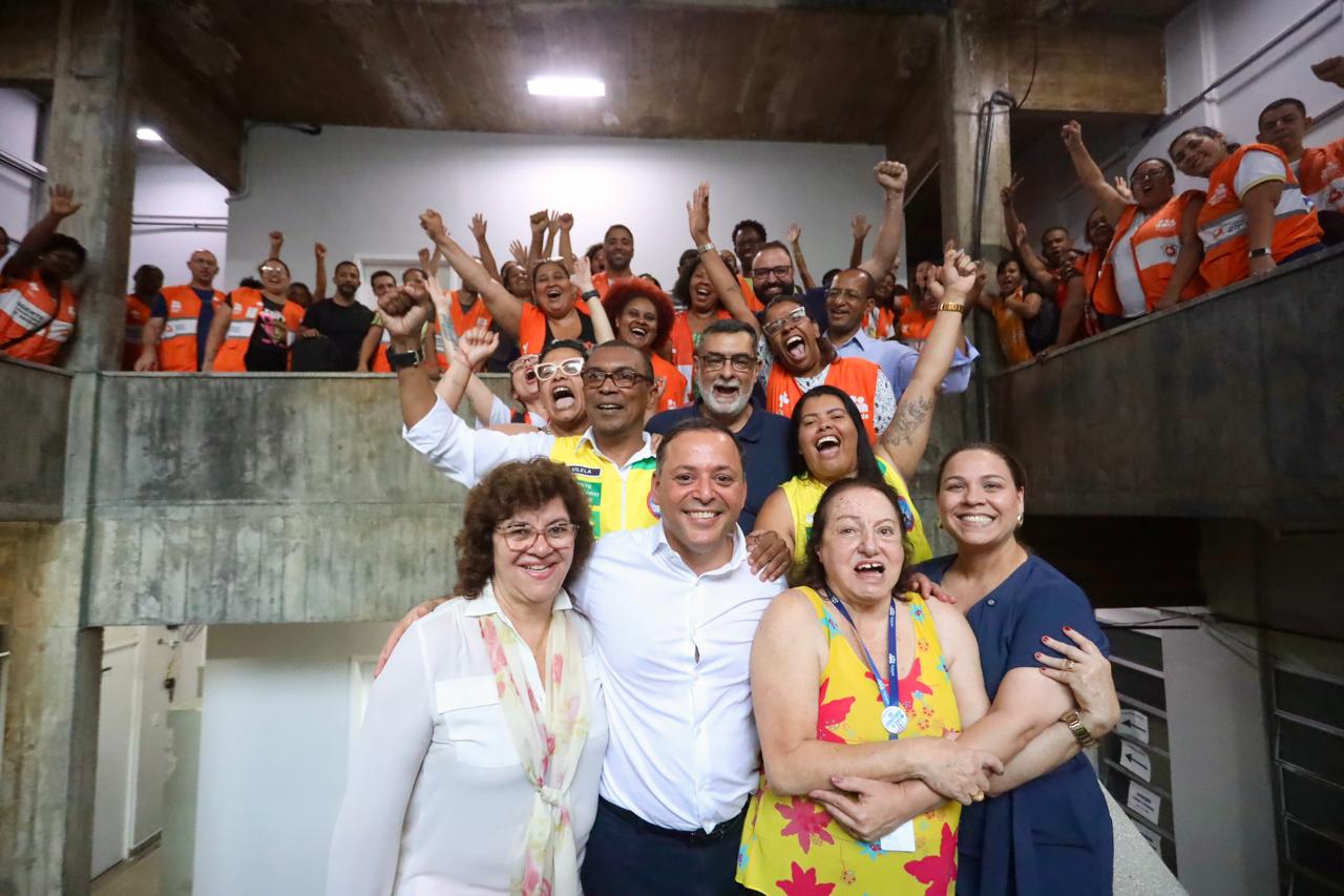 Prefeito de Niterói sanciona aumento para os servidores da Saúde e pagamento de gratificação federal anual aos agentes comunitários
