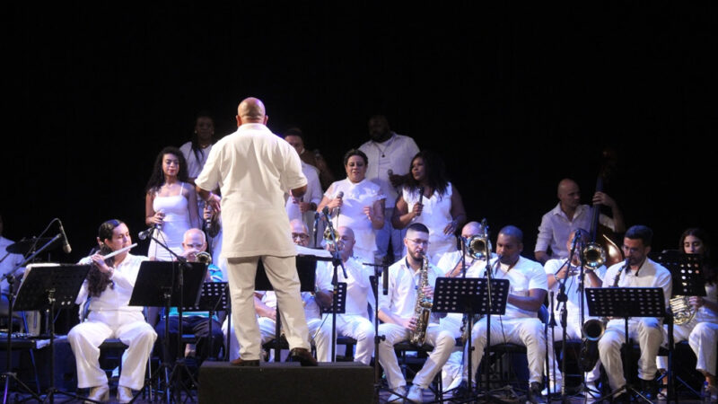 Teatro Municipal de São Gonçalo apresenta programação especial em dezembro