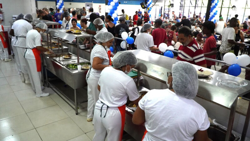Restaurante do Povo completa três anos de funcionamento