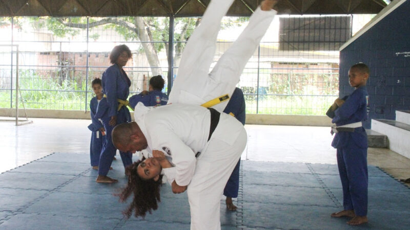 Judô é uma das artes marciais gratuitas oferecidas pelo projeto Saúde em Movimento