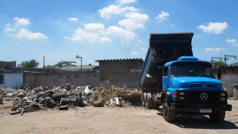 Prefeitura de São Gonçalo inicia reparos em Santa Luzia, em apoio à Operação Barricada Zero