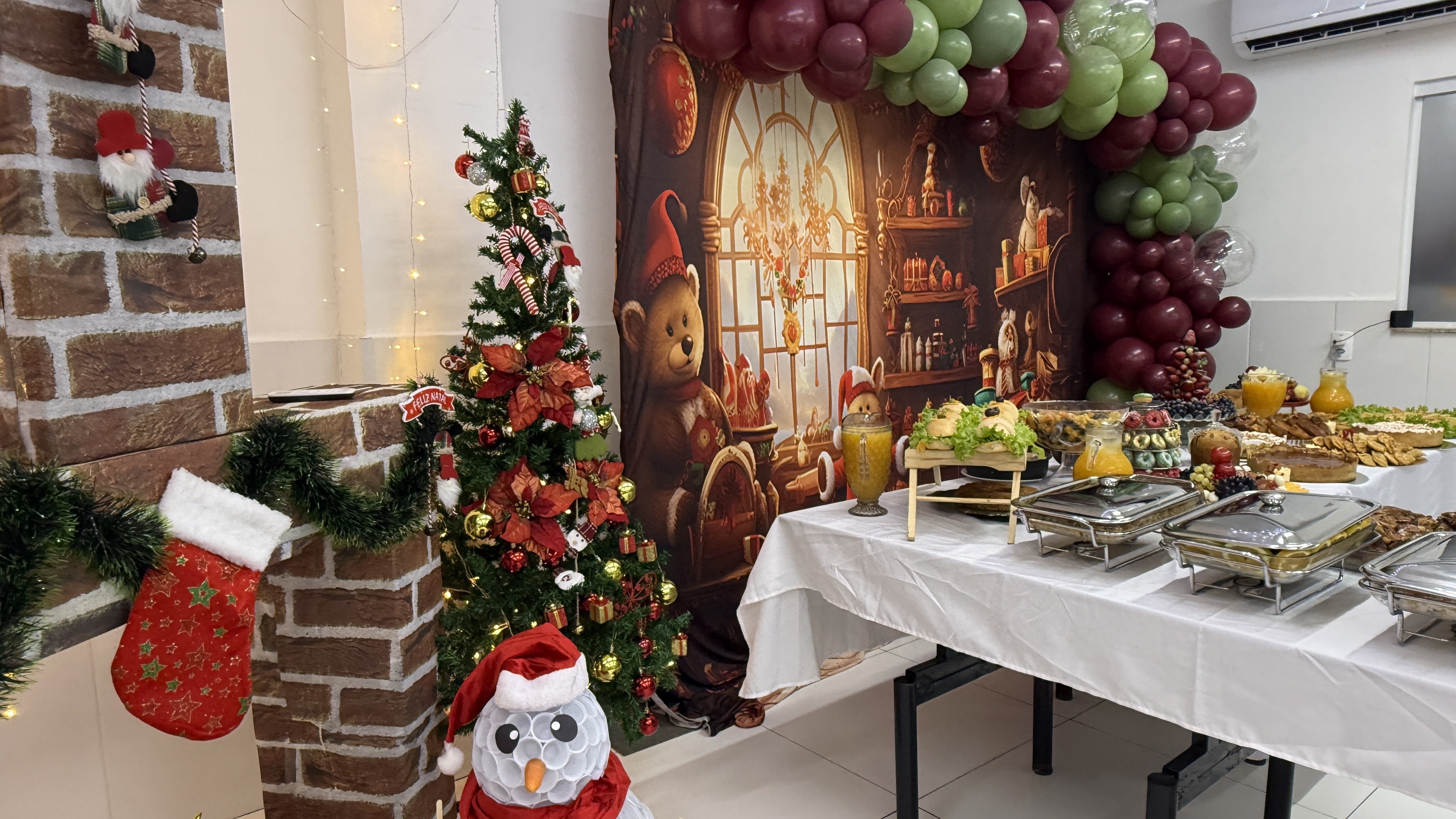 São Gonçalo reforça cuidado com o próximo e oferece ceias de Natal nas unidades de saúde