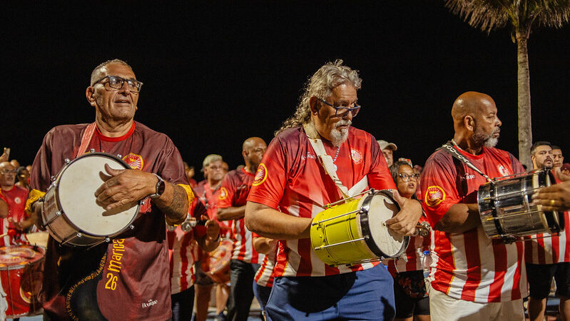 Ensaio da União de Maricá leva centenas de pessoas à Orla de Itaipuaçu