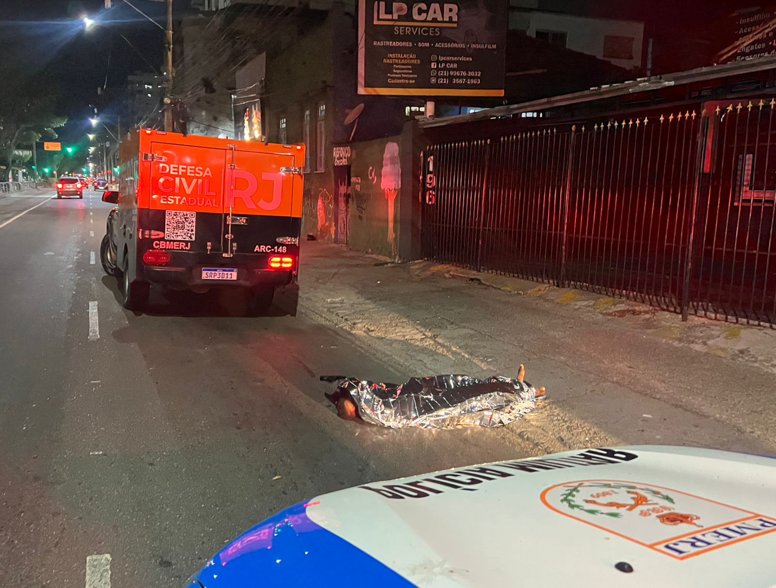 Noite violenta no Fonseca: Guerra de facções e tentativa de assalto deixam moradores em alerta