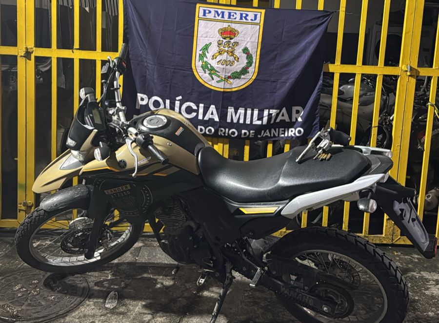 Homem é preso após atirar contra policiais do 7º BPM durante perseguição em São Gonçalo