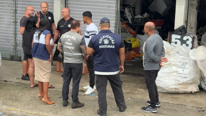 Prefeitura de Maricá e Polícia Civil fecham dois ferros-velhos em operação contra furtos de cabos elétricos e dano ao patrimônio público