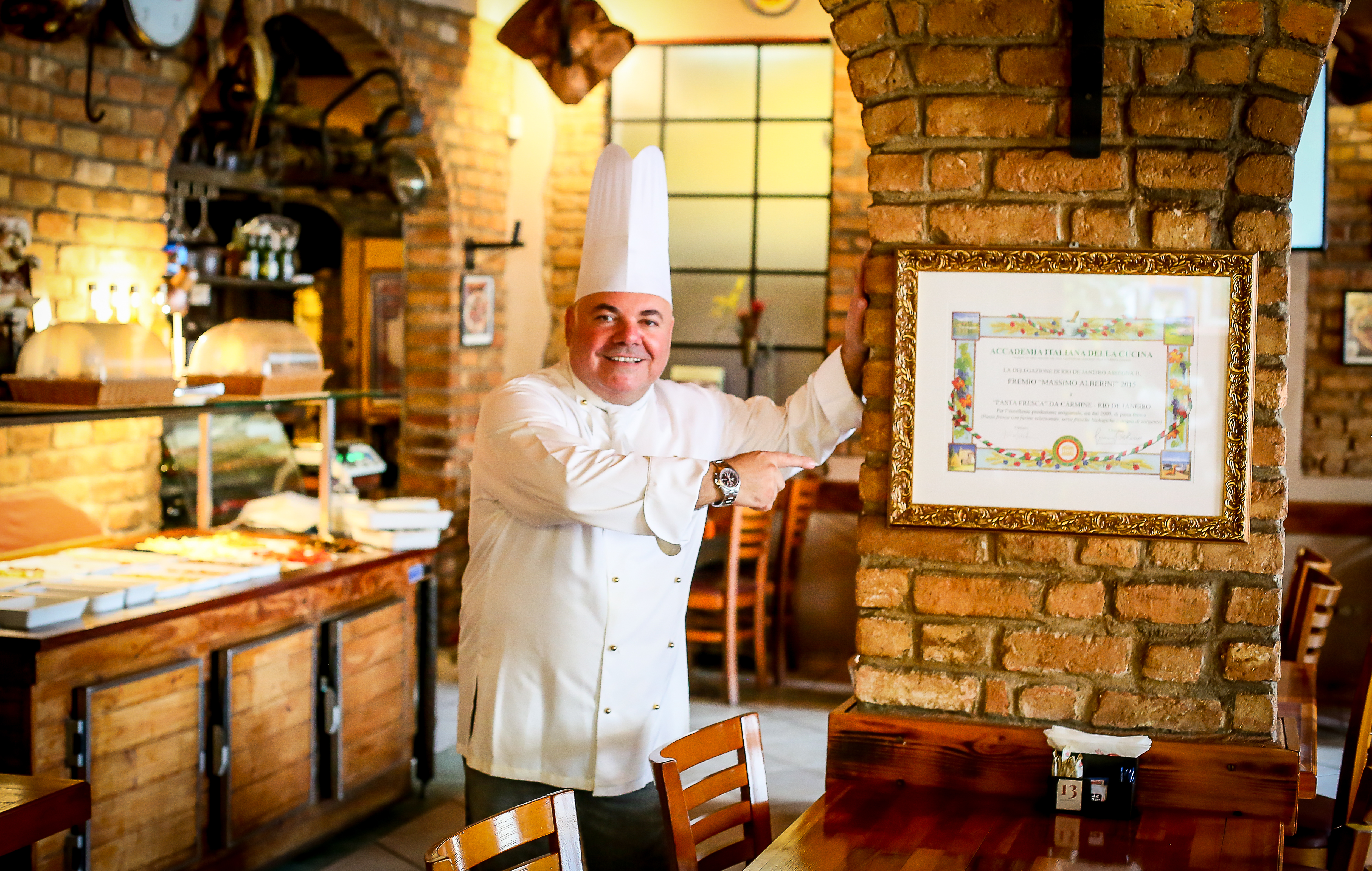 Chef Bruno Marasco apresenta receita autoral em homenagem a Niterói no Rio Gastronomia