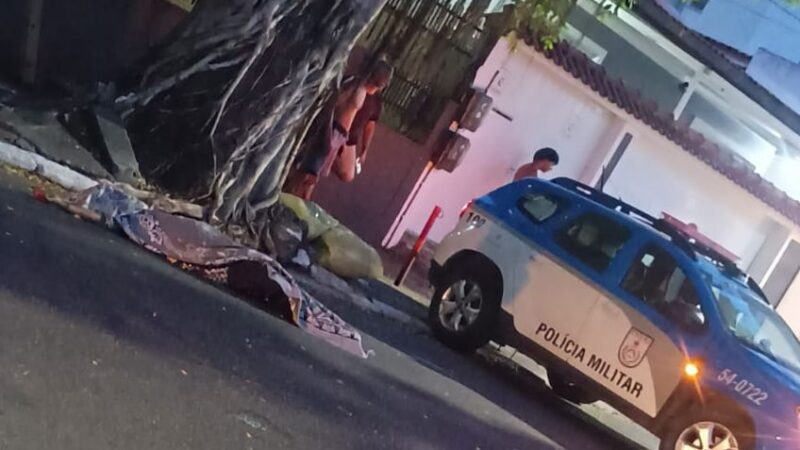 Homem é executado a tiros na Rua São Januário, no Fonseca