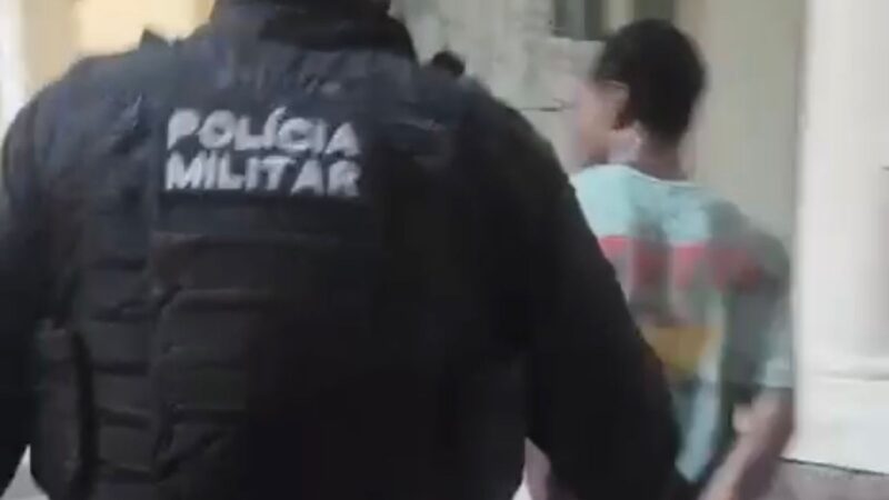 Homem conhecido como “Cabelinho” é preso por tentativa de furto a residência no Ingá