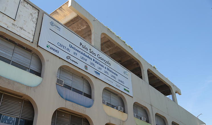 Cederj São Gonçalo abre inscrições para cursos gratuitos de pós-graduação a distância