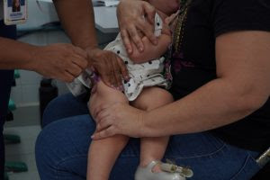 São Gonçalo convoca pais e responsáveis para atualizar caderneta de vacinação