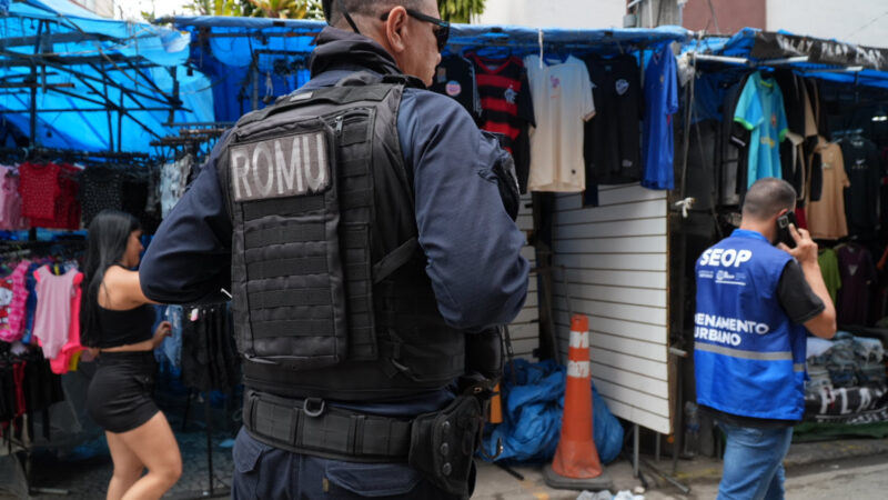 Posturas realiza nova ação a comerciantes autônomos em São Gonçalo