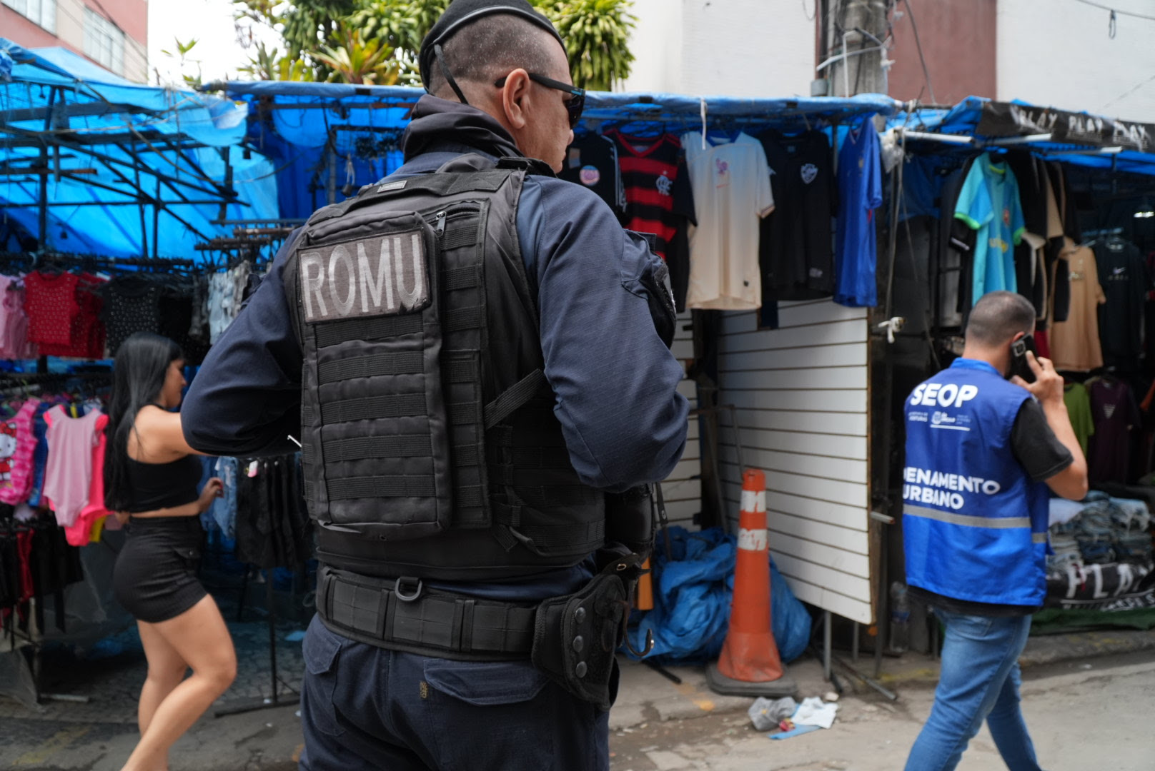 Posturas realiza nova ação a comerciantes autônomos em São Gonçalo