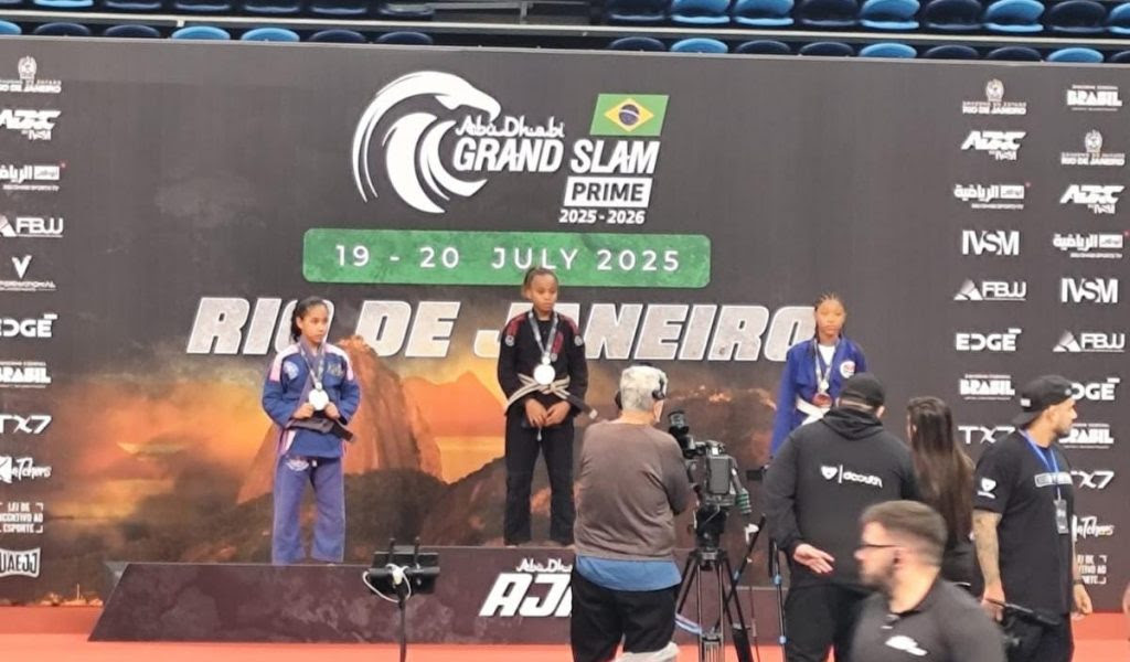 São Gonçalo leva atletas para campeonato mundial de Jiu-jítsu