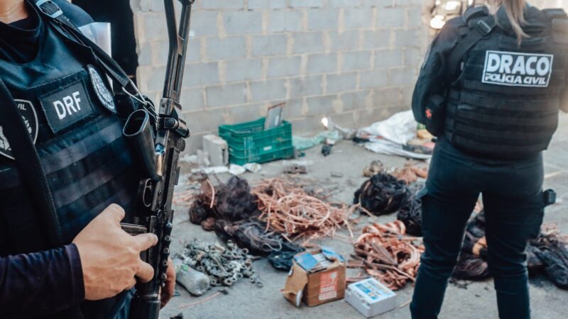 Polícia Civil prende dois em operação contra receptação de cabos furtados em São Gonçalo