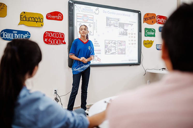Prefeitura de Maricá incentiva produção científica estudantil por meio do Prêmio Novos Pesquisadores