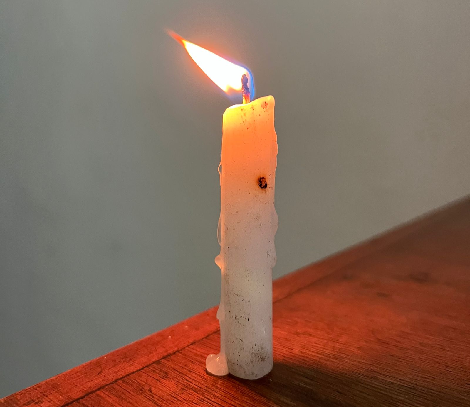 Fortes chuvas deixam bairros de Niterói e São Gonçalo sem energia elétrica