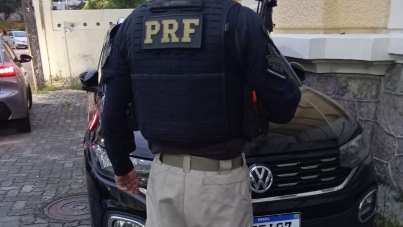 PRF apreende veículo clonado na ponte Rio – Niteroí, condutor foi detido