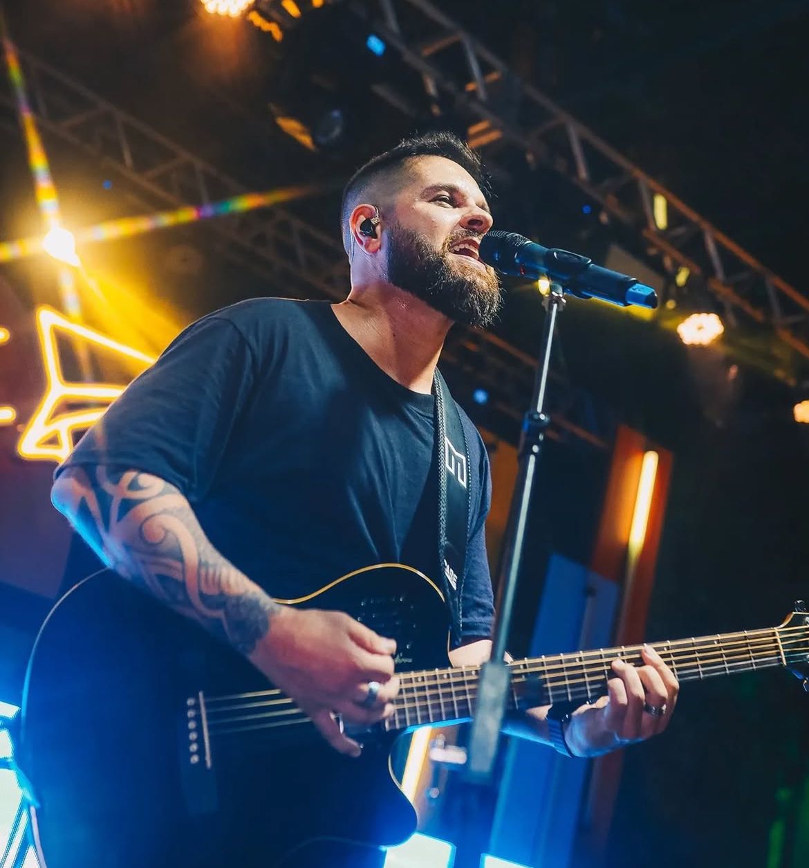 Carnaval do Ponto Cem Réis anima São Lourenço com quatro dias de festa em Niterói