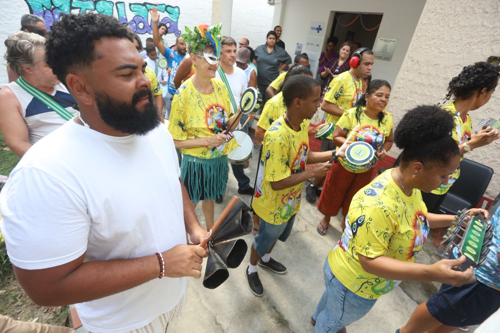 Concurso da Realeza marca reta final do Pré-Carnaval 2026 do Bloco Loucos pela Vida em Niterói