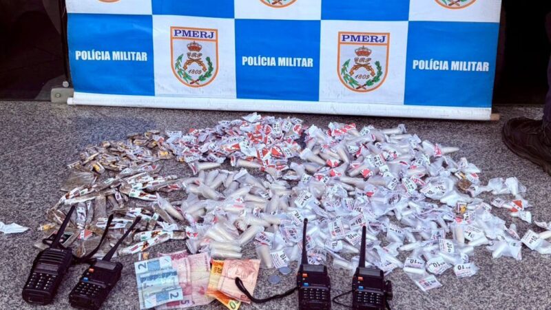 Grande apreensão de drogas e prisão de cinco suspeitos em Itaipuaçu, Maricá