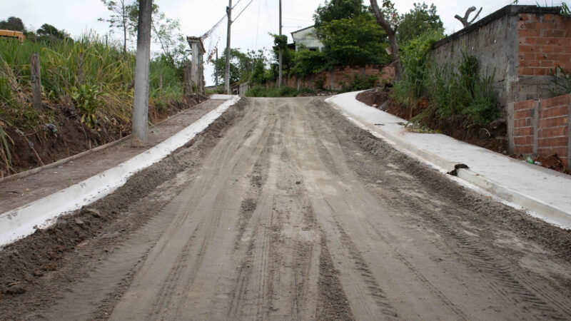 Obras de infraestrutura seguem avançando em Santa Izabel