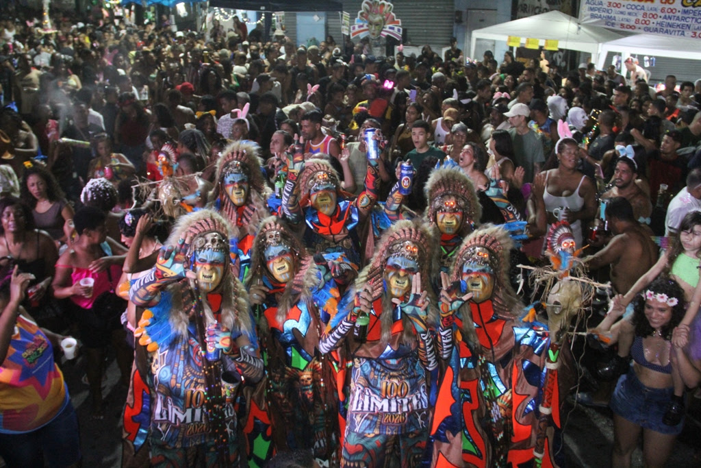 Carnaval Raiz 2026 chega ao fim reunindo milhares de famílias e celebrando a cultura gonçalense