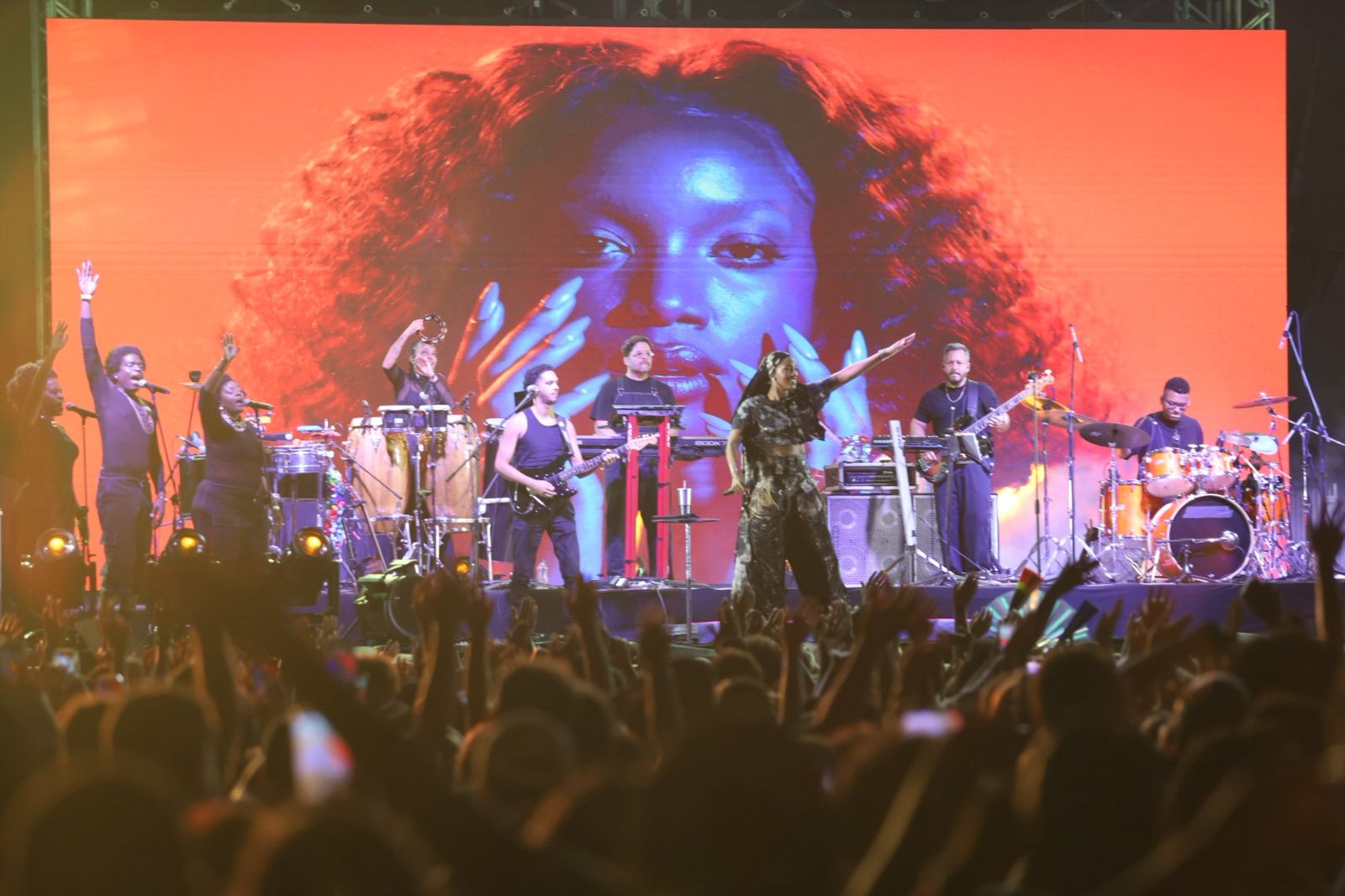 Prefeitura de Niterói celebra o Dia Internacional da Mulher com show de IZA