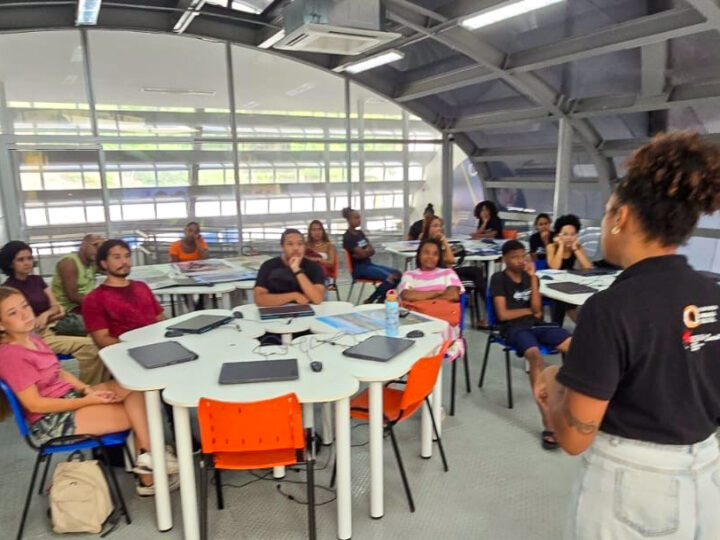 Niterói lança projeto para capacitar mulheres e jovens em empreendedorismo, tecnologia e games no Complexo do Viradouro 