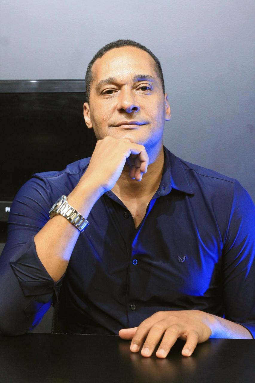 Na Pista para Negócio: iniciativa de Adriano Fidélis transforma desafios em estratégias reais