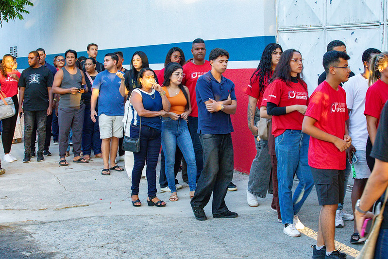 Prefeitura de Maricá entrega certificados a estudantes classificados no programa Passaporte Universitário