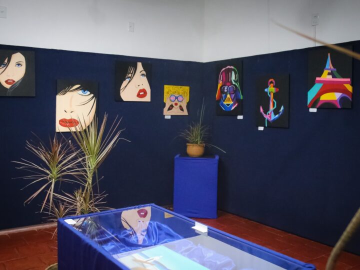 Casa de Cultura de Itaboraí abre duas exposições e recebe público em noite de arte e cultura