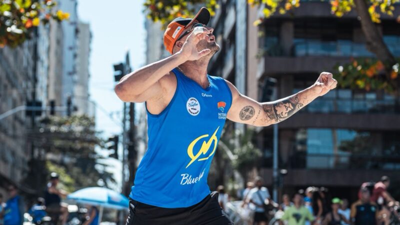 Mais de 400 atletas participam do Circuito BlueMan de Vôlei de Praia neste fim de semana em Icaraí 