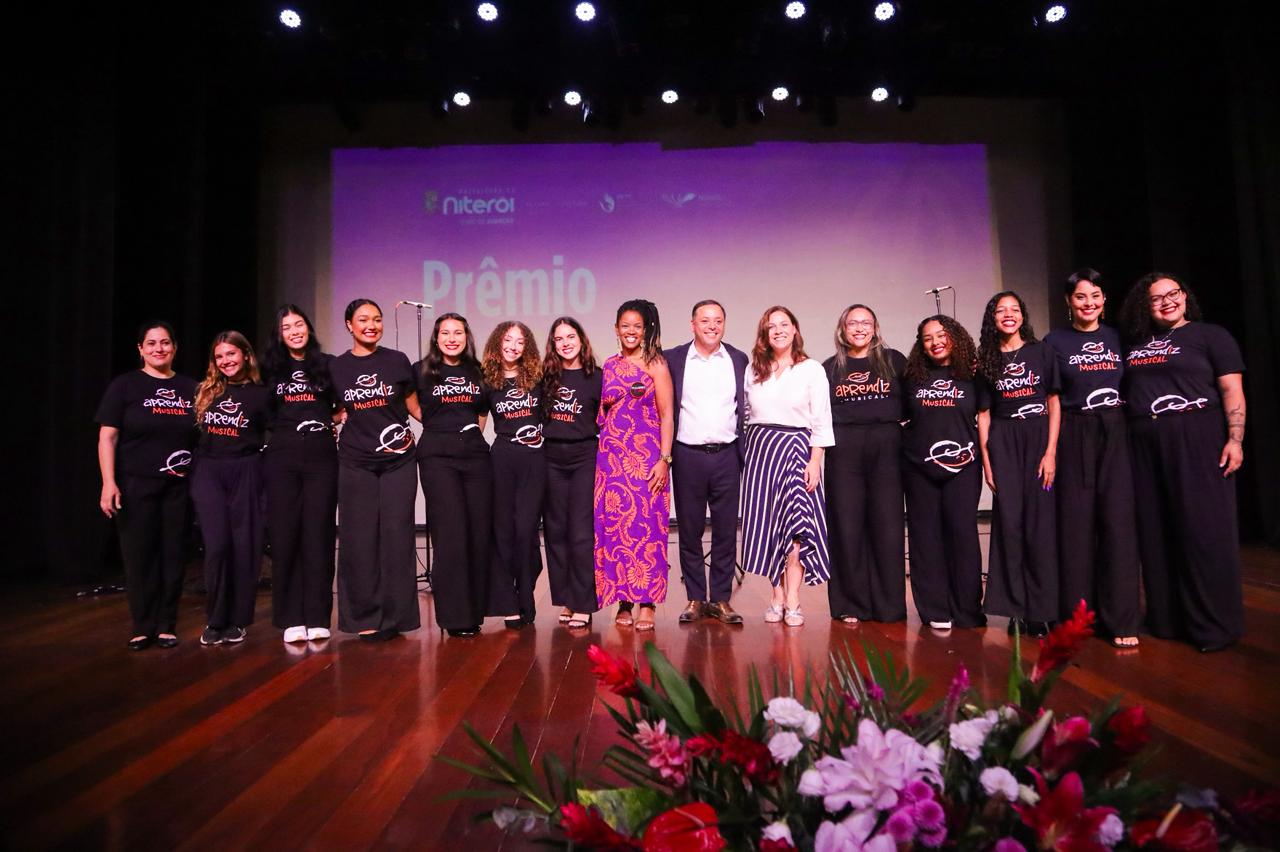 Prefeitura de Niterói homenageia servidoras e destaca protagonismo feminino na gestão pública