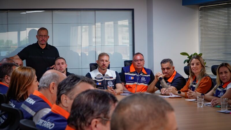 Prefeito Marcelo Delaroli reúne secretariado e vereadores para alinhar demandas em Itaboraí